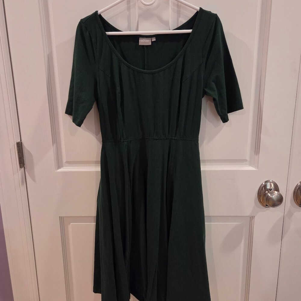 A-Line Knee Length Scoop Neck Knit Dress